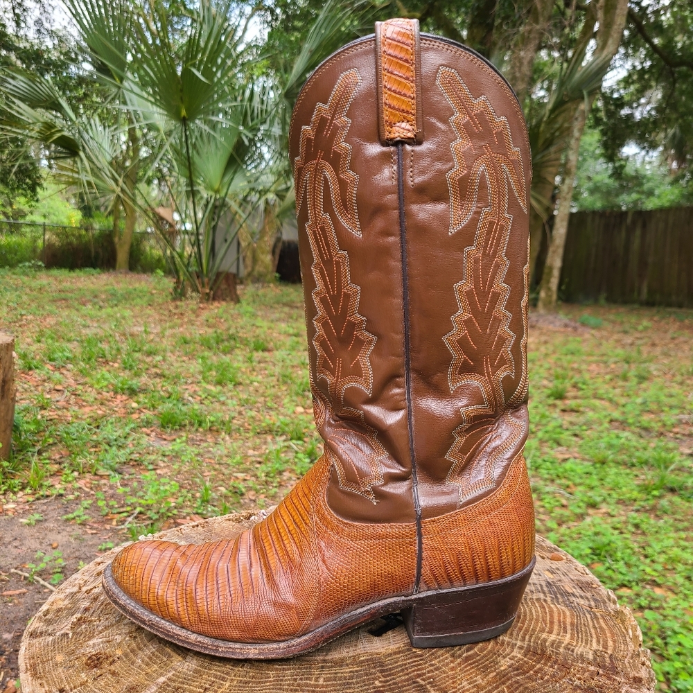 Vintage Dan Post Brown Teju Lizard Boots size 8.5